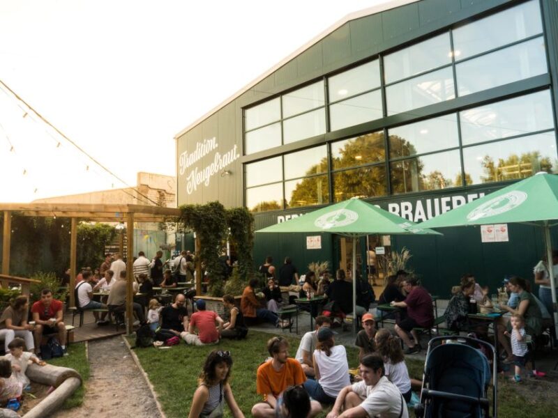 Berlin: Berliner Berg Brewery Tour with Beer Tasting - The Guided Tour: Expertise in Every Step