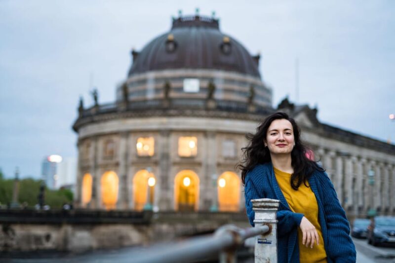 Berlin by Night: Private Photoshoot at Illuminated Cityscape - The Photographers Expertise and Approach