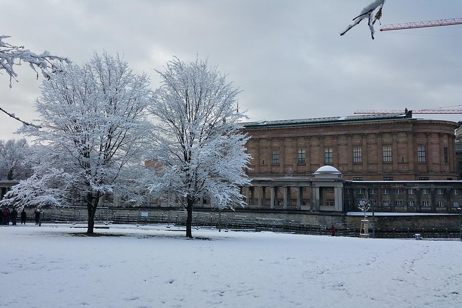 Berlin City Center: The Most Famous Sites (private 3 hours Walking tour) - Flexible Itinerary Customization