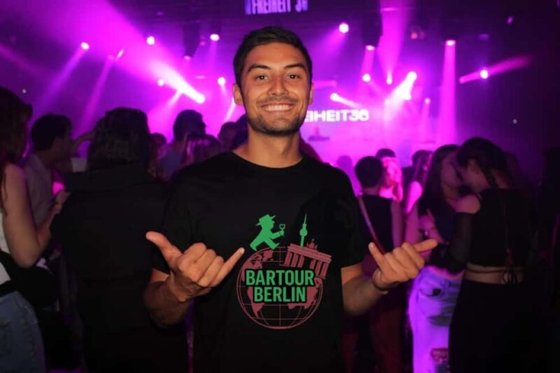 Berlin Club Culture: Experience 3 Iconic Clubs in One Night - Explore Berlin’s Ultimate Clubbing Experience in One Night