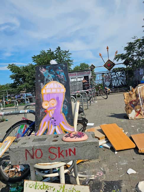 Berlin: Daytime Underground Party Tour - Logistics and Meeting Points