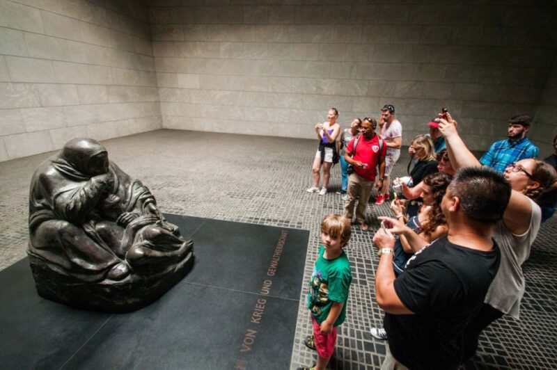 Berlin: Discover Berlin Walking Tour - Visiting the Site of Nazi Book Burning at Bebelplatz