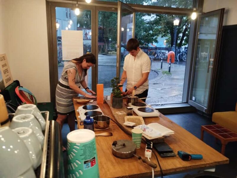 Berlin: DIY Coffee Roasting Workshop - Tasting and Brewing: Savor Your Own Roasted Coffee