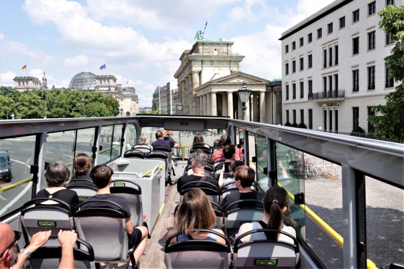 Berlin: East and West Hop-On Hop-Off Bus Tour & mulled wine - The Guided Commentary and Multilingual Support