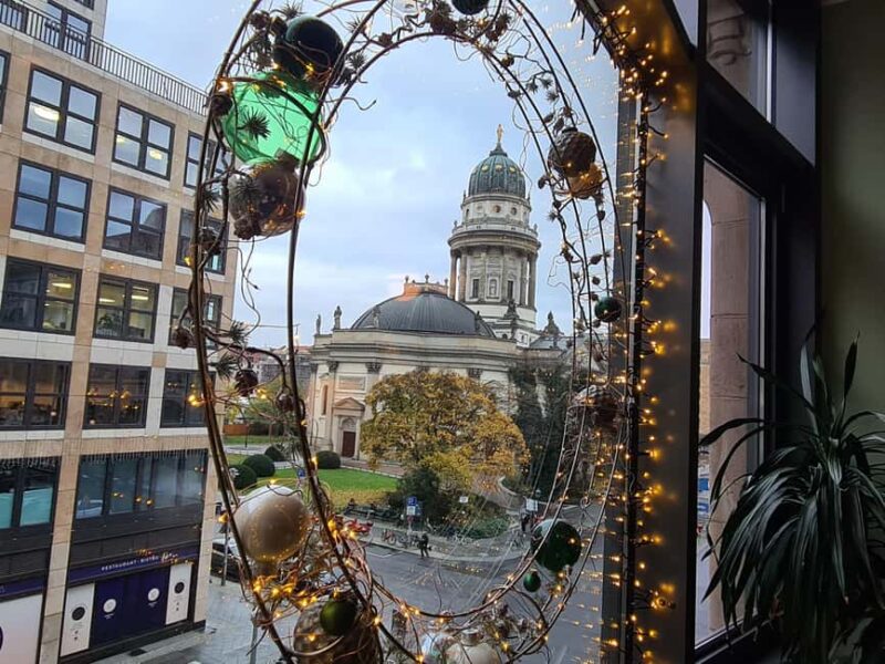 Berlin: Explore Berlins history on a guided walking tour - Visiting Berlin’s Top Historical Landmarks