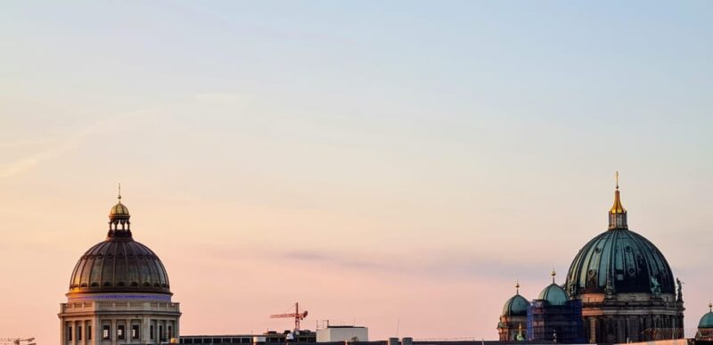 Berlin: Express History Walking Tour - Key Points