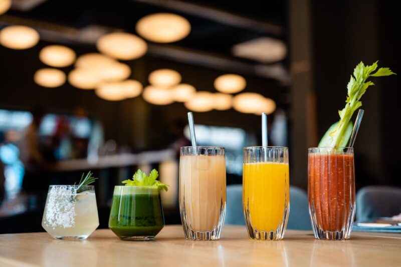 Berlin: Fine Dining Breakfast with Champagne in Schoneberg - Champagne Options: Choice of Glass or Unlimited