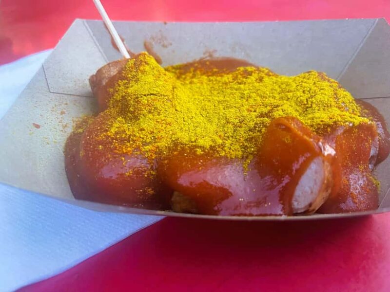 Berlin: Food Tour in Hidden Gems for Small Groups - The Food and Drinks You’ll Experience