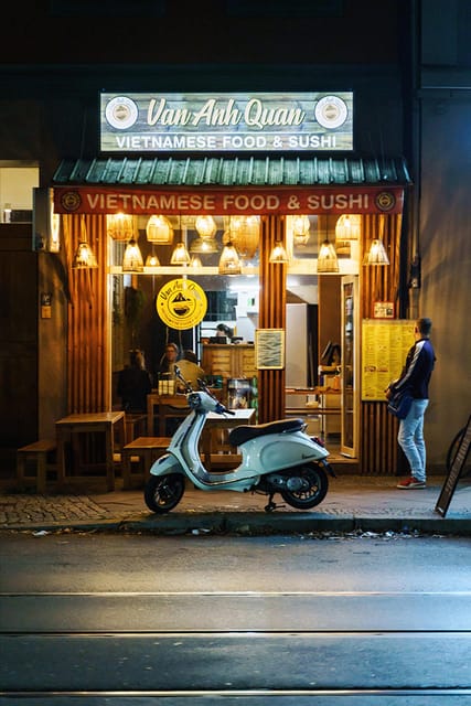 Berlin: Fotokurs Cinematic Street Photography - Key Points