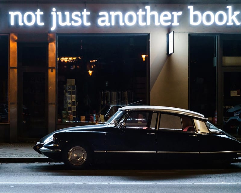 Berlin: Fotokurs Cinematic Street Photography - The Instruction Style and Multilingual Support