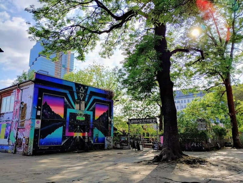 Berlin Friedrichshain: Urban Walk of Grit and Gentrification - Key Points