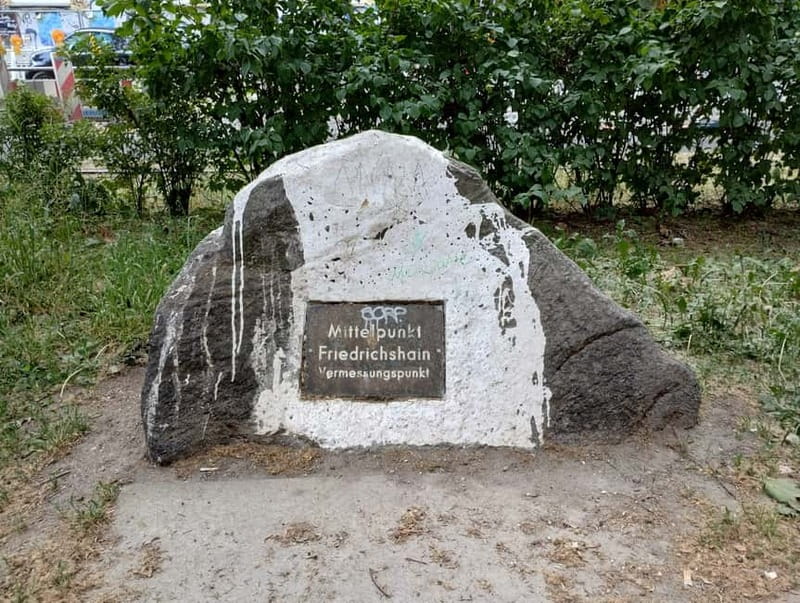 Berlin Friedrichshain: Urban Walk of Grit and Gentrification - The Culture and Party Scene in RAW Gelände and Simon-Dach Straße