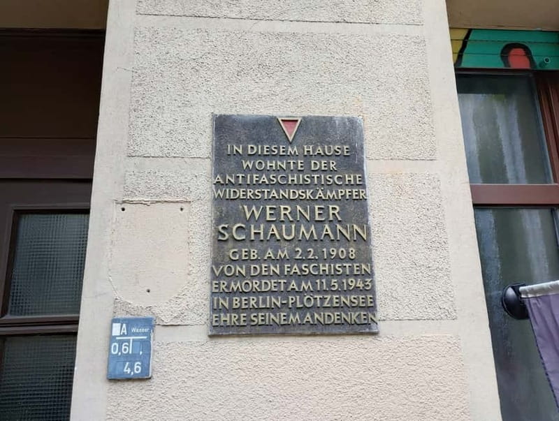 Berlin Friedrichshain: Urban Walk of Grit and Gentrification - Visiting Boxhagener Platz and Knorrpromenade