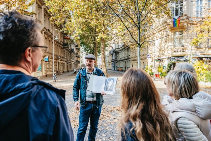 Berlin: Gay Berlin Out in Schöneberg Walking Tour - The Iconic El Dorado Cabaret on Motzstraße