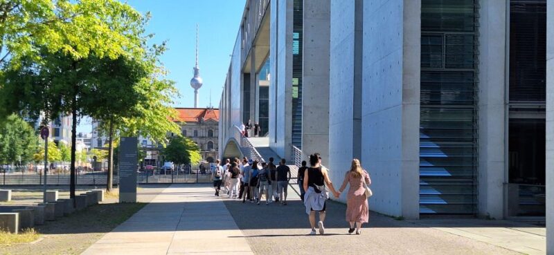 Berlin: Government District Tour and Reichstag Dome Visit - The View from the Dome and Roof Terrace