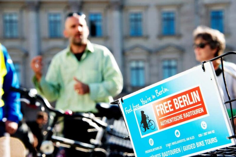 Berlin: Guided Bike Tour for School Groups - Delving into Berlin’s Wartime History and the Berlin Wall