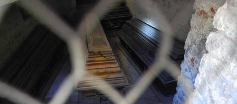 Berlin: Guided Bike Tour to Hidden Gems off the Beaten Path - Unique Features of This Guided Bike Tour