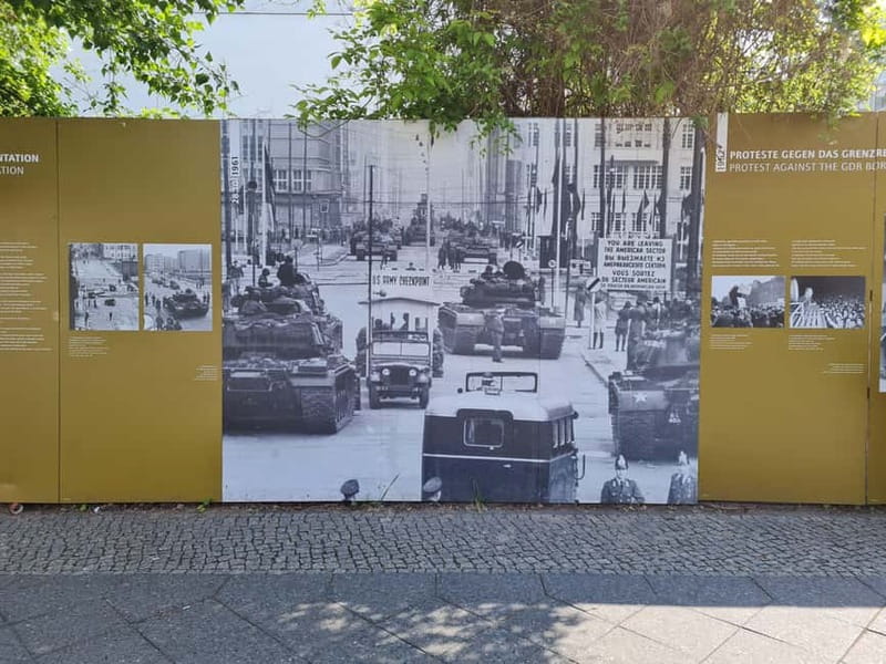 Berlin: Guided walking tour of the Secrets of the Berlin Wall - Exploring the Berlin Wall Memorial and Its Significance