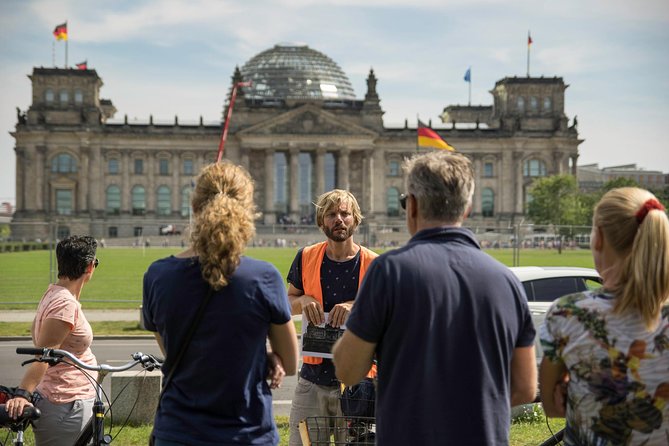 Berlin Highlights Sightseeing Bike Tour in Small Groups - Tips for a Successful Tour Experience
