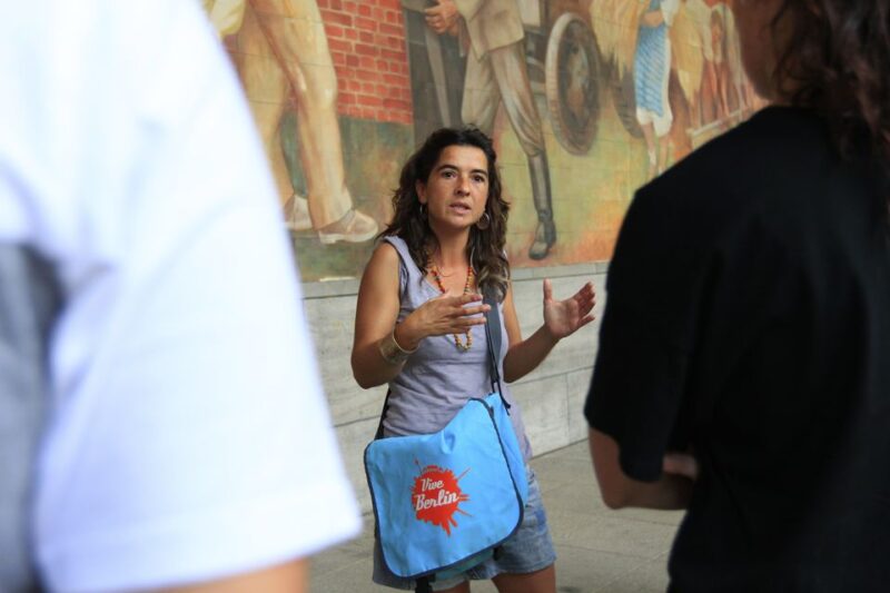 Berlin Historical Highlights Walking Tour - Visiting the Berlin Wall and Its Remnants