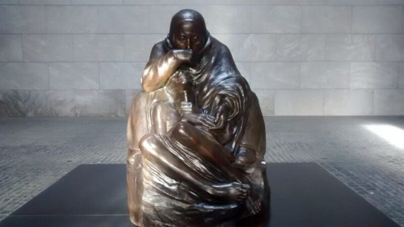 Berlin Historical Highlights Walking Tour - Topography of Terror and Its Significance