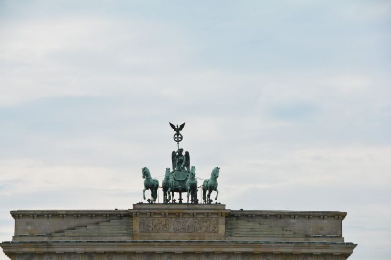 Berlin: Historical Sights & Berlin Wall Tour with a Berliner - Discover Berlin’s Turbulent Past with a Local Guide