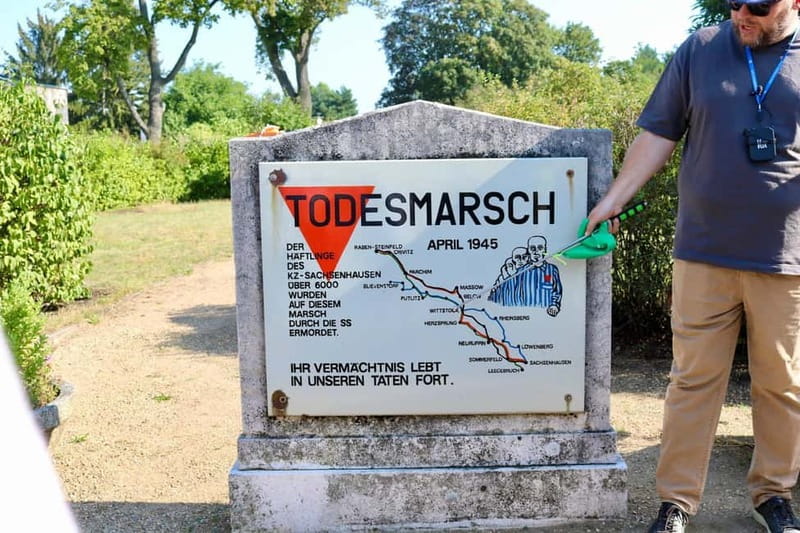 Berlin: Historical Tour along the Death March Path with Car - Explore Sachsenhausen with a Professional Guide