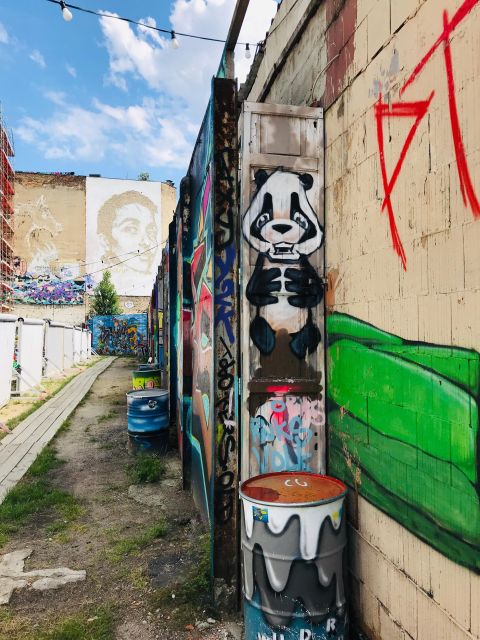 Berlin: History and alternative tracks with local guide - Practical Details and Booking Flexibility