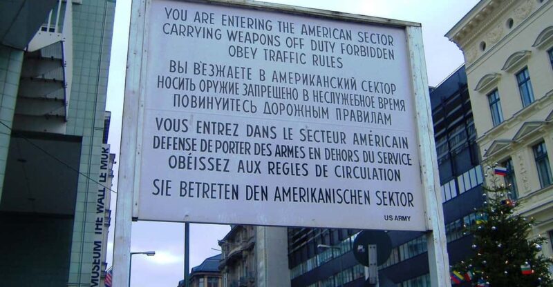 Berlin: History of JW Tour - Tränenpalast and the Personal Stories of Division