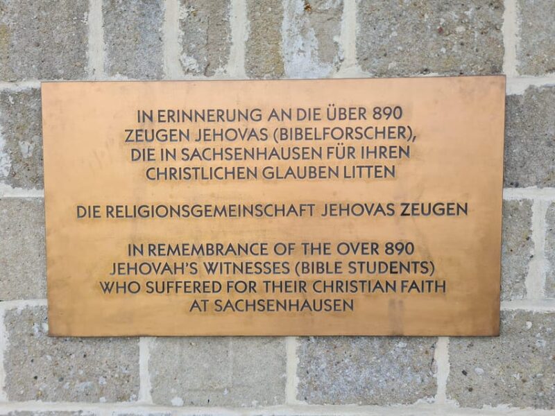 Berlin: History of JW Tour - Who Will Appreciate This Tour Most