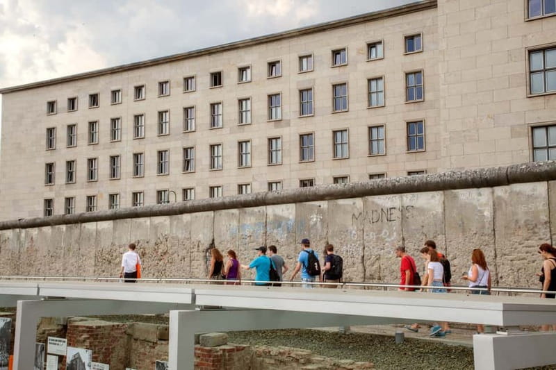 Berlin: History of the Third Reich Guided Walking Tour - The SS and Gestapo Headquarters and Berlin Wall Segment