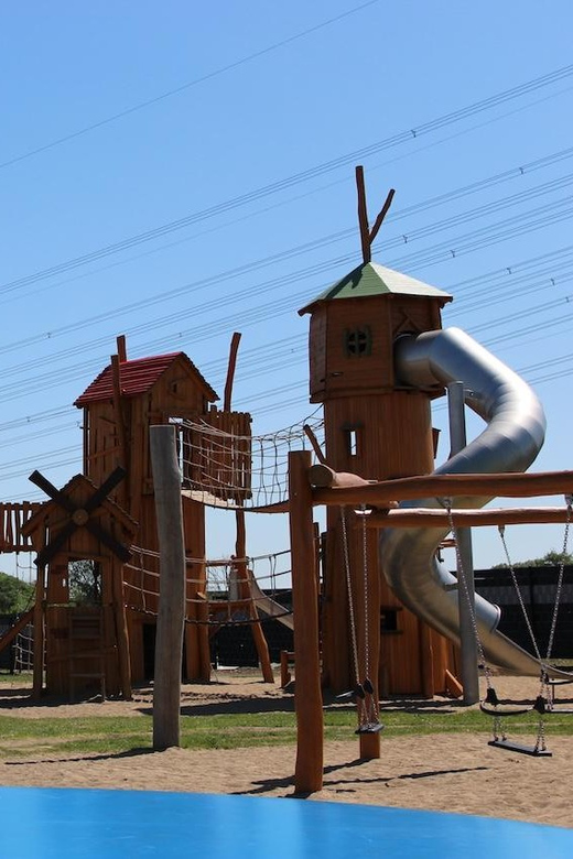 Berlin: Holland-Park day ticket - The Iconic 21-Meter-High Slide Tower and Rides