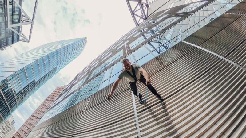 Berlin: House Running at "Das Center" Berlin 40m vertical! - Comparing with Similar Activities in Berlin