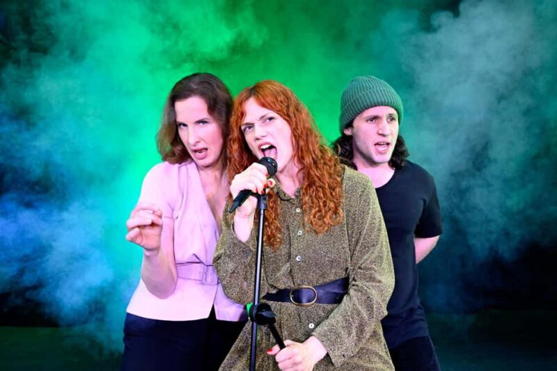 Berlin Kabarett Theater - The future is temporarily unavailable - Dive into Berlins First Cabaret Theater: Die Stachelschweine