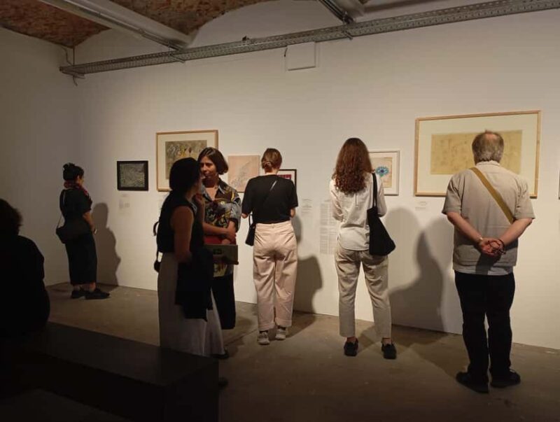 Berlin Mitte: The Center of Culture; Gallery Tour - First Stop: Stepping Inside Berlins’ Contemporary Art Scene