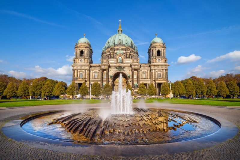 Berlin: Museum Island Guided Walking Tour - The Landmark Berlin Cathedral on Lustgarten