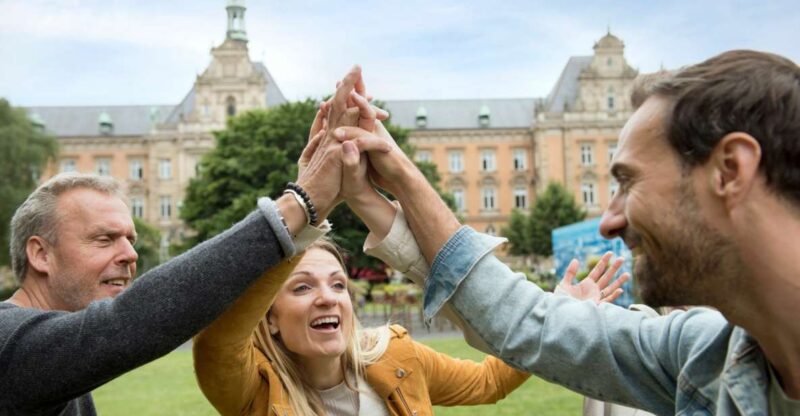 Berlin: Outdoor Escape Game Mitte - Starting Point at Koppenplatz