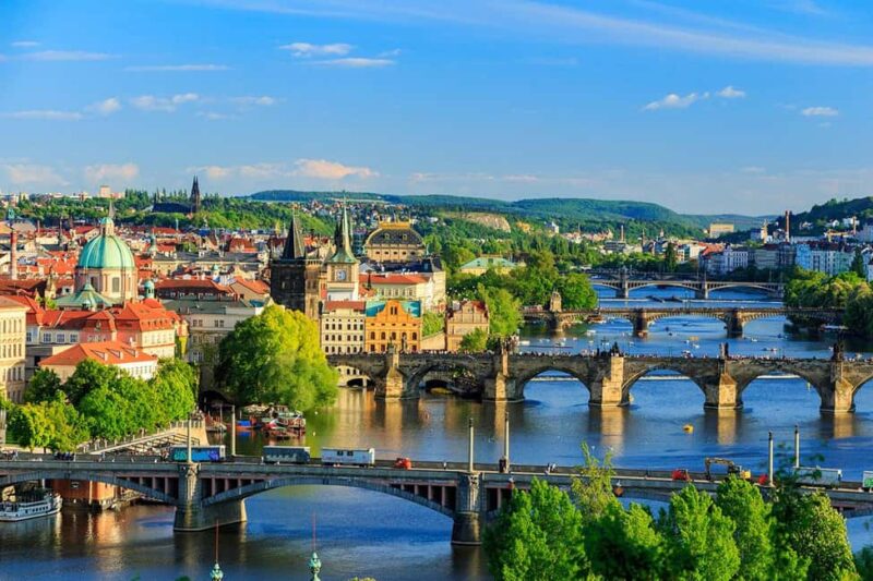 Berlin: Prague VIP luxury Van Day Trip - Crossing the Iconic Charles Bridge