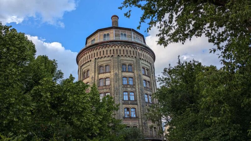 Berlin: Prenzlauer Berg neighborhood tour - Explore Berlin’s Most Charming Neighborhood: Prenzlauer Berg Tour