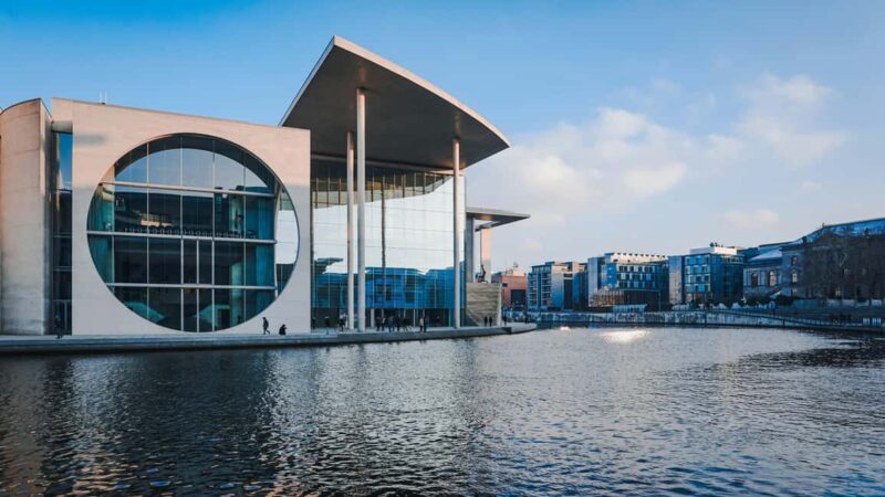 Berlin: Private Arts and Creative Scene Walking Tour - Key Points