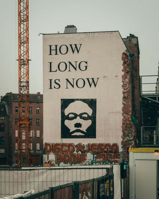 Berlin: Private Arts and Creative Scene Walking Tour - Iconic Works by Shepard Fairey, Blu, and ROA