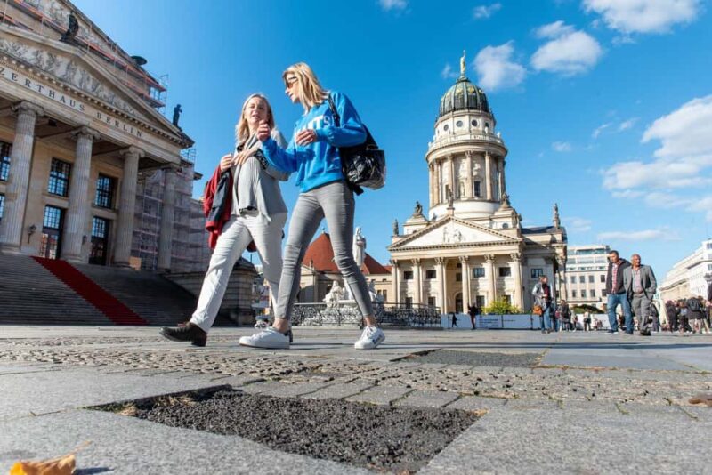 Berlin: Private City Tour - Berlin Highlights Guided Walk - Key Points
