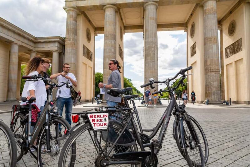 Berlin: Private E-Bike Tour of Mitte and Berlin Wall - Key Points