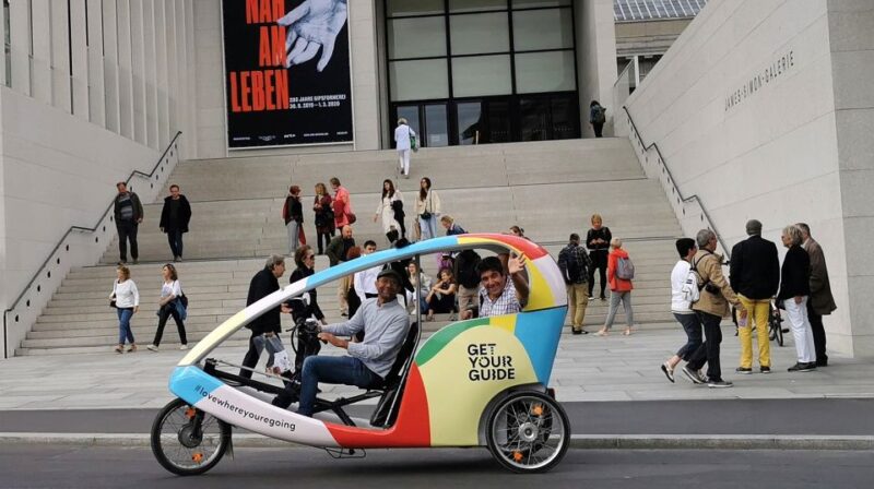 Berlin: Private Guided E-Rickshaw Tour - Meeting Point at Alexanderplatz and Accessibility
