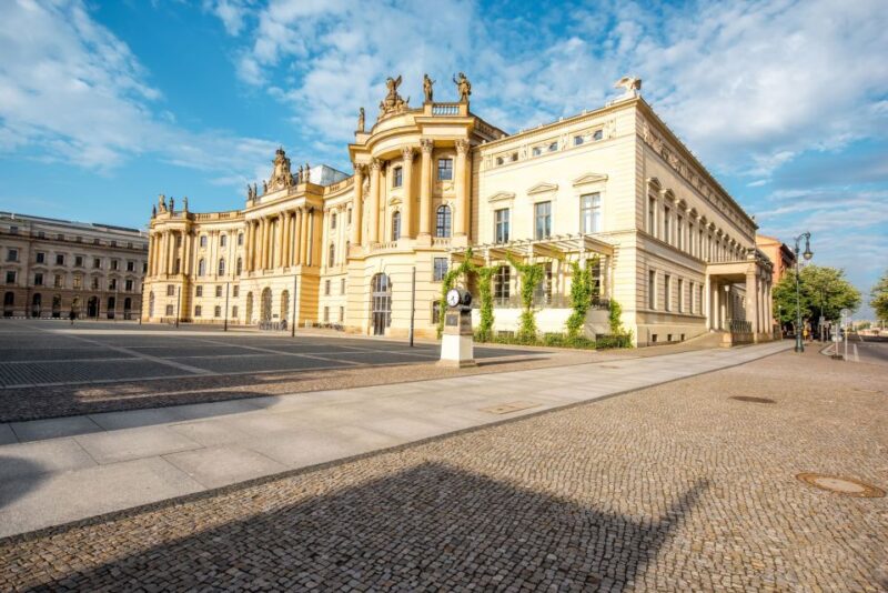 Berlin: Private Highlights Tour with Hotel Transfers - Experience the Best of Berlin with a Personal Touch
