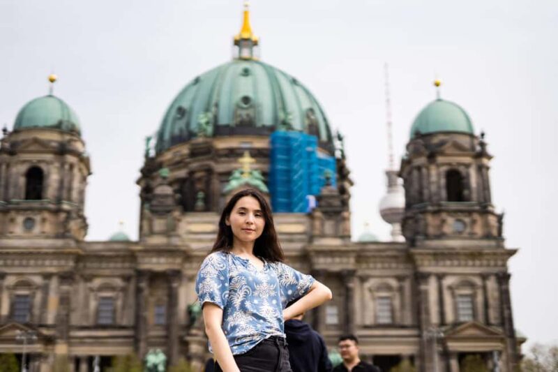 Berlin: Private Photo Session with Professional Photographer - Key Points