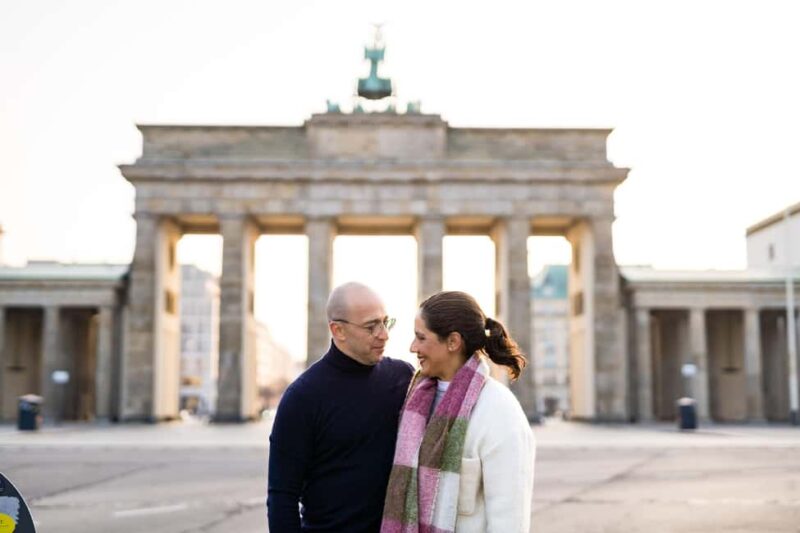 Berlin: Private Photo Session with Professional Photographer - Accessibility and Booking Flexibility