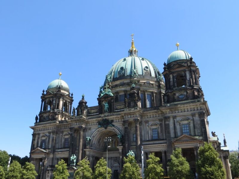 Berlin: Private Walking Tour with a Local - Key Points