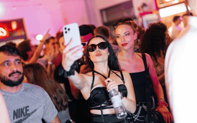 Berlin: Pub Crawl with Shots and VIP Club Entry - Explore Berlin’s Nightlife for Just $23