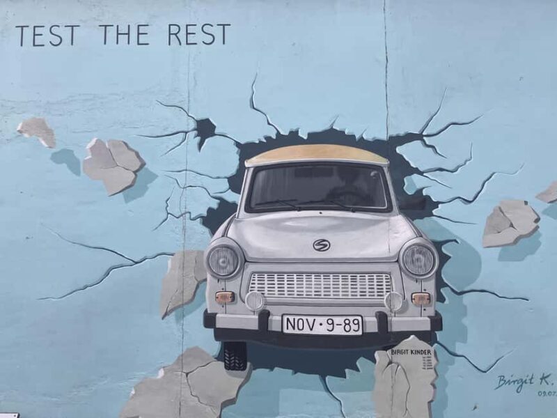 Berlin: Rickshaw tour through Friedrichshain and Kreuzberg SO 36 - Who Will Enjoy This Tour